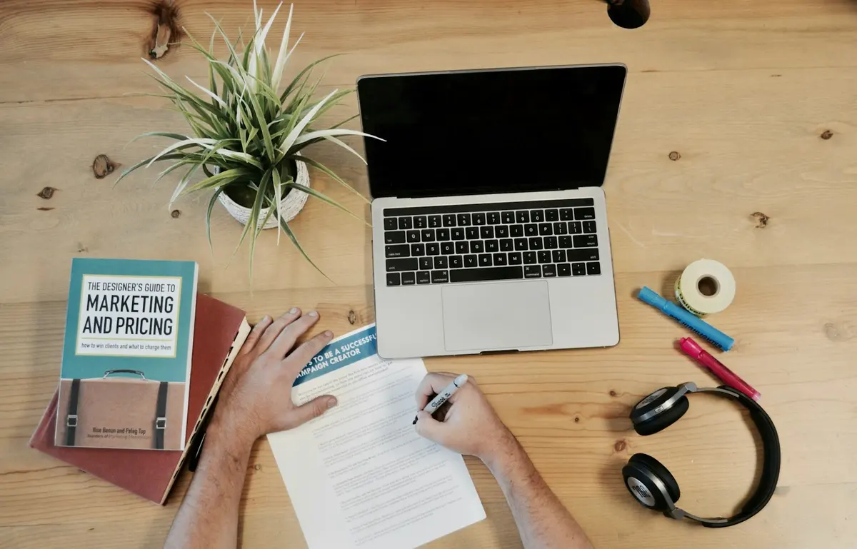 Lokale Werbung digital: Google, Facebook oder doch Flyer?